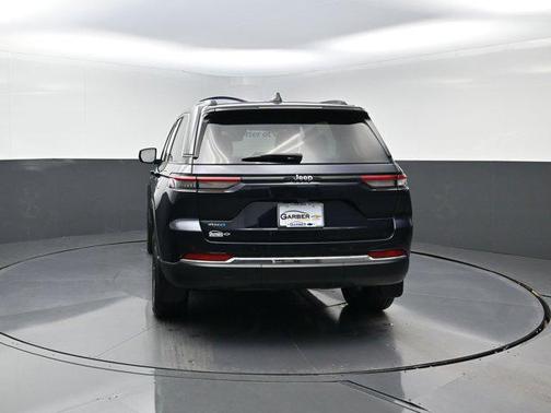 2022 Jeep Grand Cherokee 4xe Base