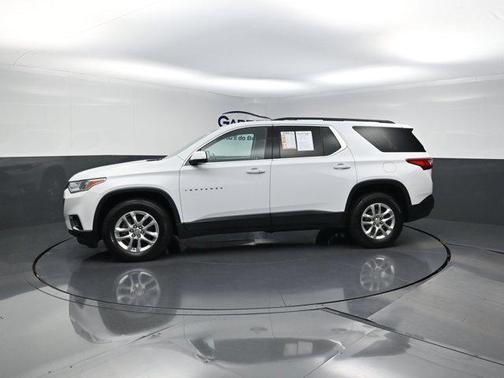 Summit White 2019 Chevrolet Traverse LT Cloth
