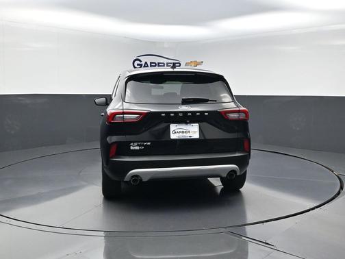 AGATE BLACK METALLIC 2023 Ford Escape Active