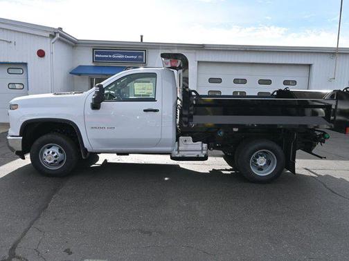 2026 Chevrolet Silverado 3500 WT