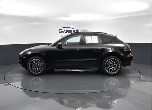 2018 Porsche Macan Base
