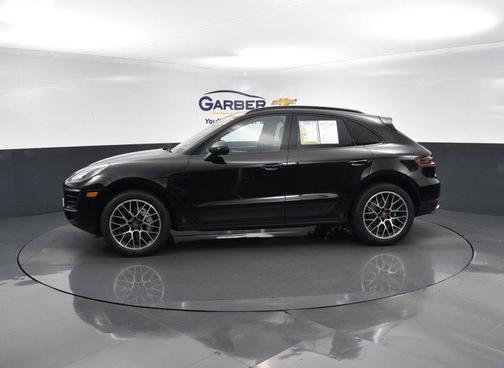 2018 Porsche Macan Base