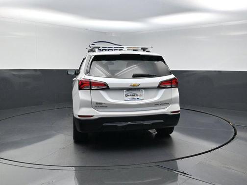 Iridescent Pearl Tricoat 2022 Chevrolet Equinox Premier w/1LZ