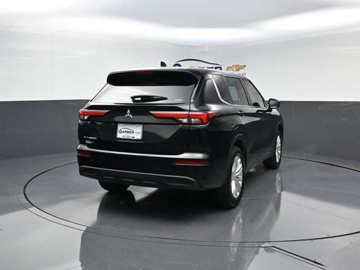 2022 Mitsubishi Outlander ES 2.5 S-AWC