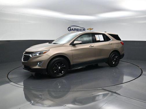Sandy Ridge Metallic 2018 Chevrolet Equinox LT