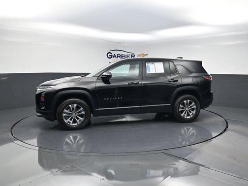 Mosaic Black Metallic 2025 Chevrolet Equinox 1LT
