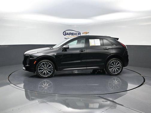 2024 Cadillac XT4 Sport