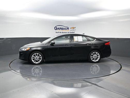 2020 Ford Fusion Hybrid SE