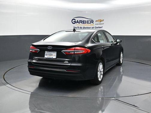 2020 Ford Fusion Hybrid SE