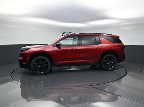 Radiant Red Tintcoat 2026 Chevrolet Traverse RS