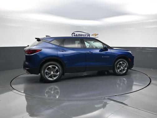Blue Glow Metallic 2023 Chevrolet Blazer 2LT