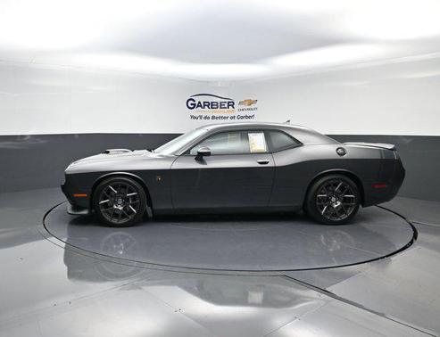 2016 Dodge Challenger R/T Scat Pack