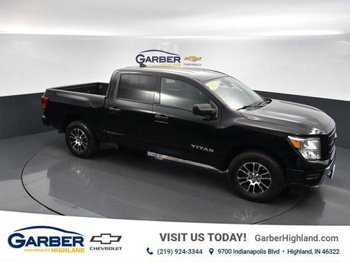 2022 Nissan Titan SV