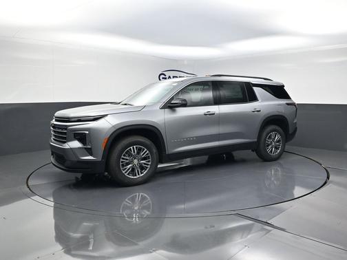 Sterling Gray Metallic 2026 Chevrolet Traverse LT