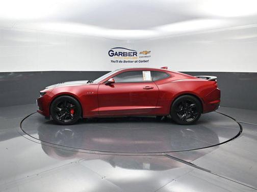 2022 Chevrolet Camaro RWD Coupe LT1