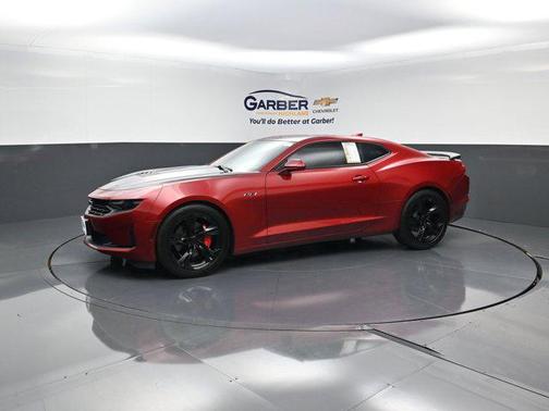 2022 Chevrolet Camaro RWD Coupe LT1