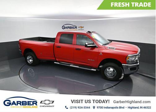 2019 RAM 3500 Tradesman Crew Cab 4x4 8' Box