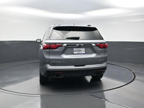 Sterling Gray Metallic 2023 Chevrolet Traverse Premier