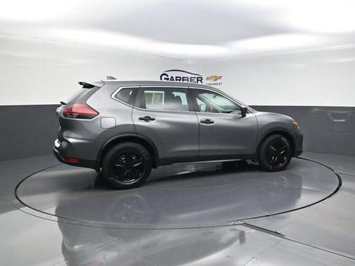 Gun Metallic 2020 Nissan Rogue S