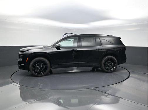 Mosaic Black Metallic 2026 Chevrolet Traverse RS