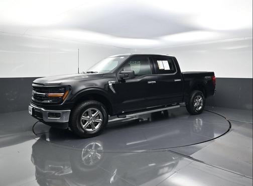 Black Metallic 2025 Ford F-150 XLT