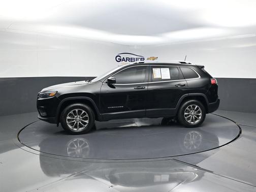Diamond Black Crystal Pearlcoat 2019 Jeep Cherokee Latitude Plus