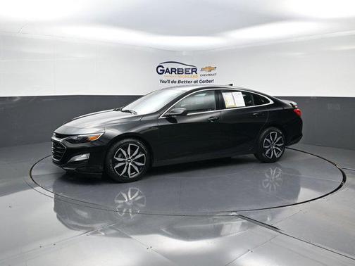 2022 Chevrolet Malibu FWD RS