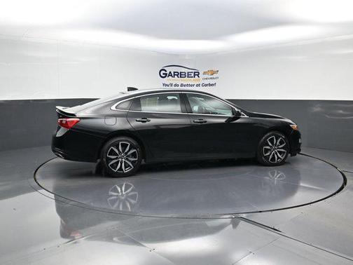 2022 Chevrolet Malibu FWD RS