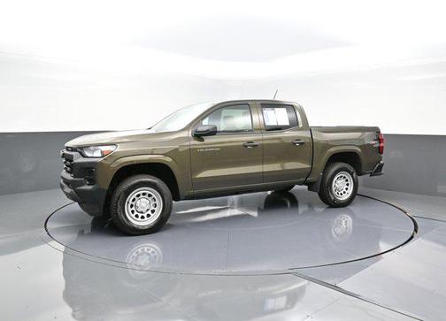 2024 Chevrolet Colorado WT
