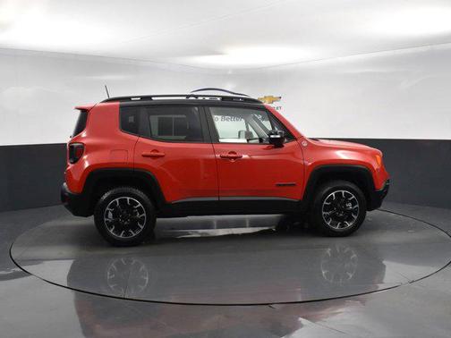 2023 Jeep Renegade Trailhawk