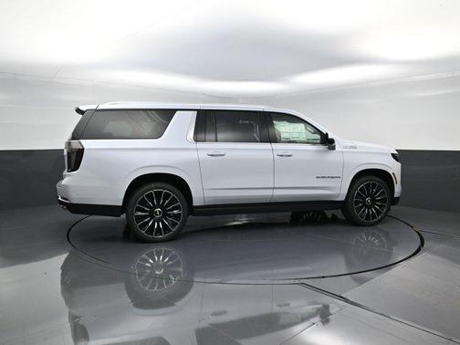 2026 Chevrolet Suburban High Country, 4WD