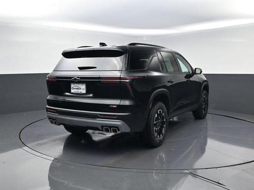 Mosaic Black Metallic 2026 Chevrolet Traverse AWD Z71