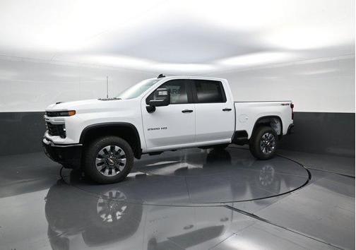 2026 Chevrolet Silverado 2500 Custom