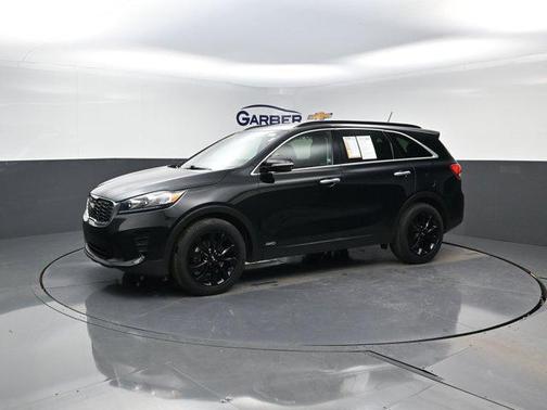 2019 Kia Sorento S