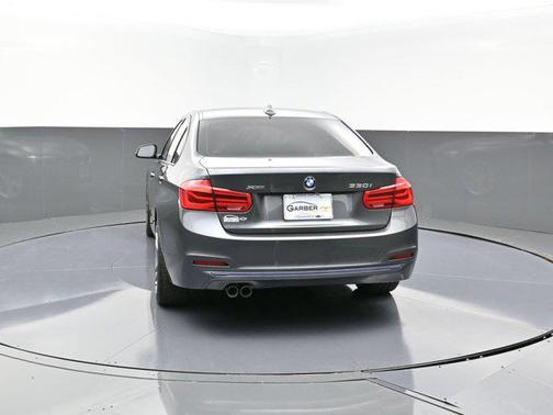 2018 BMW 330 xDrive