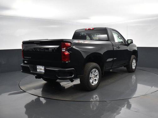 2025 Chevrolet Silverado 1500 WT
