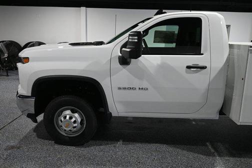 Summit White 2026 Chevrolet Silverado 3500 WT
