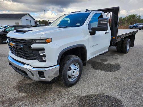 2025 Chevrolet Silverado 3500 WT