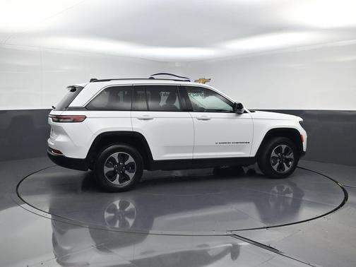 Bright White Clearcoat 2024 Jeep Grand Cherokee 4xe Base