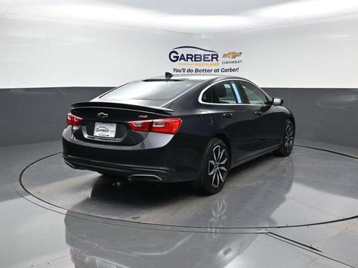 2022 Chevrolet Malibu FWD RS