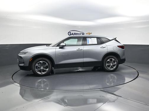 Sterling Gray Metallic 2025 Chevrolet Blazer 2LT