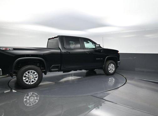 Black 2026 Chevrolet Silverado 2500 LT