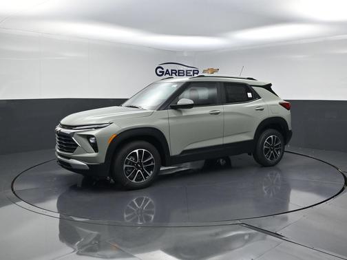 Cacti Green 2026 Chevrolet Trailblazer LT