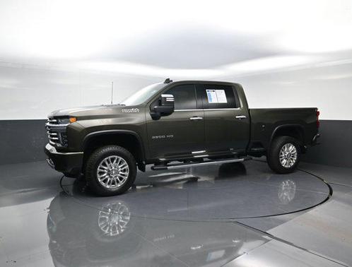2022 Chevrolet Silverado 3500 High Country