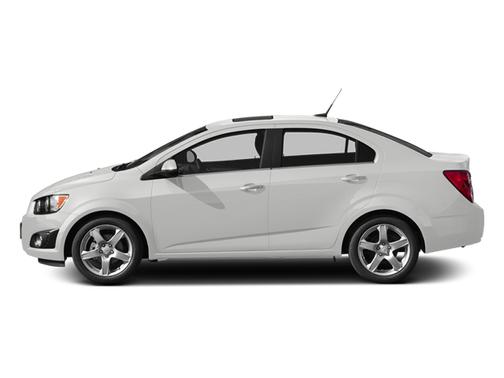 Summit White 2014 Chevrolet Sonic LT