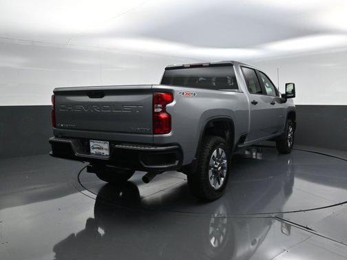 2026 Chevrolet Silverado 2500 Custom