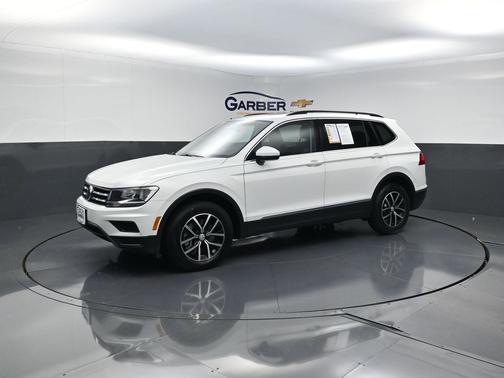 Pure White 2021 Volkswagen Tiguan 2.0T SE 4MOTION