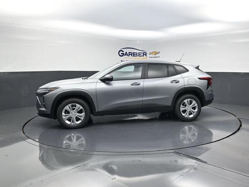 Sterling Gray Metallic 2026 Chevrolet Trax LS