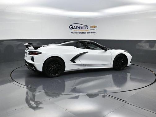 2025 Chevrolet Corvette Stingray w/2LT