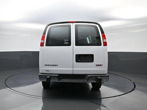 2023 GMC Savana 2500 Work Van